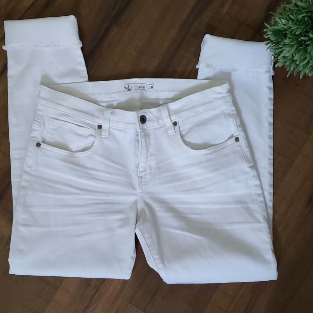 Carve Design Carson Jean: White